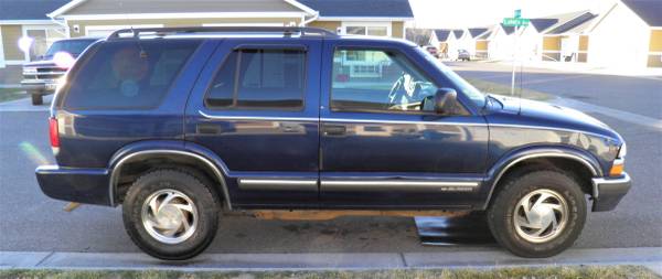 2001 Chevy Blazer S10 4x4 - cars & trucks - by owner - vehicle... for sale in Billings, MT – photo 3