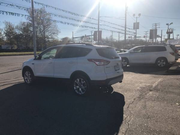 *2013* *Ford* *Escape* *SE AWD 4dr SUV* - cars & trucks - by dealer... for sale in Essex, MD – photo 3
