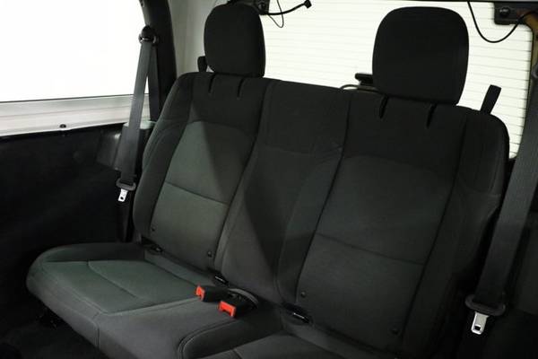 SPORTY Black WRANGLER 2019 Jeep Sport S 4X4 4WD SUV HEATED SEATS for sale in Clinton, KS – photo 16