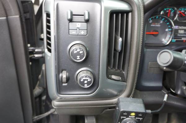 2015 Chevrolet Chevy Silverado 2500HD Diesel Truck / Trucks - cars &... for sale in Plaistow, ME – photo 21