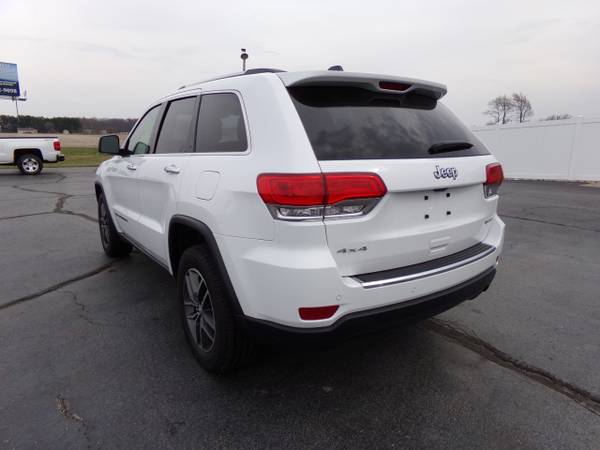 2018 Jeep Grand Cherokee Limited 4x4 - - by dealer for sale in Lagrange, IN – photo 3