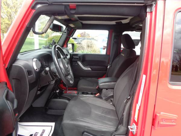 2014 Jeep Wrangler Unlimited 4WD 4dr Sahara - - by for sale in Frankenmuth, MI – photo 10