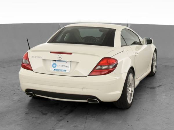 2011 Mercedes-Benz SLK-Class SLK 300 Roadster 2D Convertible White -... for sale in Cleveland, OH – photo 10