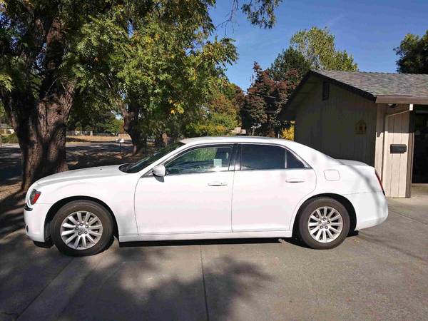 2013 Chrysler 300 for sale in Chico, CA – photo 2