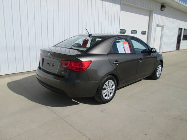 2010 KIA FORTE EX - - by dealer - vehicle automotive for sale in Le Mars, IA – photo 2