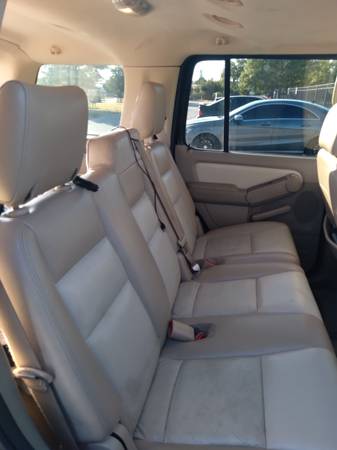 2008 ford explorer. clean title - cars & trucks - by owner - vehicle... for sale in irving, TX – photo 10