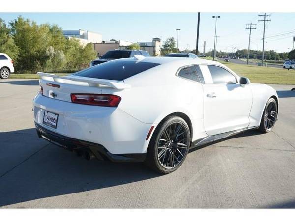 2017 Chevrolet Camaro ZL1 - coupe - cars & trucks - by dealer -... for sale in Ardmore, OK – photo 3