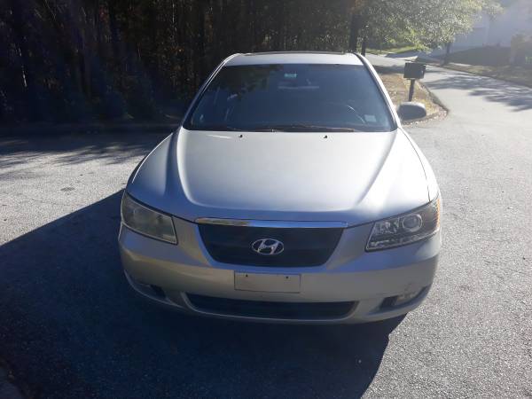 2007 Hyundai Sonata - cars & trucks - by owner - vehicle automotive... for sale in Snellville, GA – photo 2