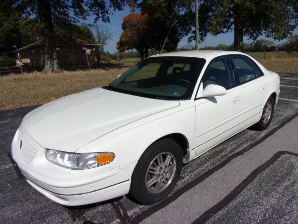 2003 Buick Regal LS 4dr Sedan FWD 3.8L V6 Automatic - cars & trucks... for sale in Rogersville, MO – photo 2
