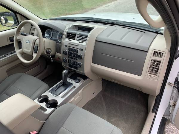 2009 FORD ESCAPE HYBRID 4WD ONLY 83K MILES EXTRA CLEAN 40MPG - cars... for sale in Halethorpe, MD – photo 12