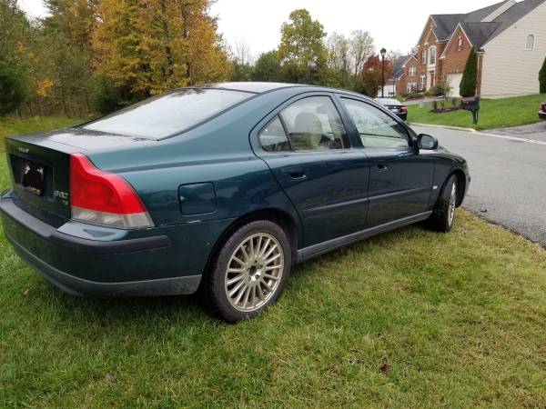 Volvo s60 T5 5 Cylinder Turbo - cars & trucks - by owner - vehicle... for sale in Beltsville, District Of Columbia – photo 5
