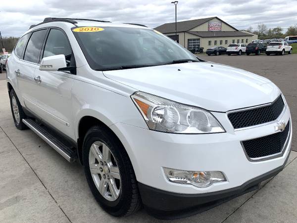 2010 Chevrolet Traverse FWD 4dr LT w/1LT - - by dealer for sale in Chesaning, MI – photo 9