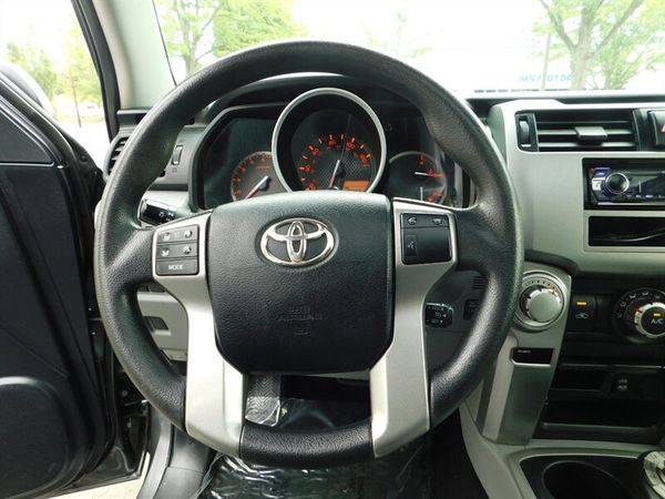2013 Toyota 4Runner SR5 / 4X4 / LEATHER / SUNROOF / 1-OWNER / LIFTED... for sale in Portland, OR – photo 18