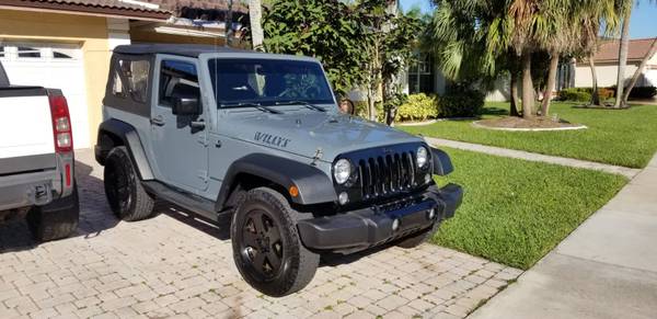 2015 Jeep Wrangler Elysian wheeler, 6 cyl automatic - cars & trucks... for sale in Fort Lauderdale, FL – photo 2