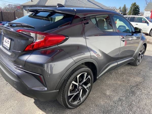 2019 TOYOTA C-HR XLE - - by dealer - vehicle for sale in Omaha, NE – photo 9
