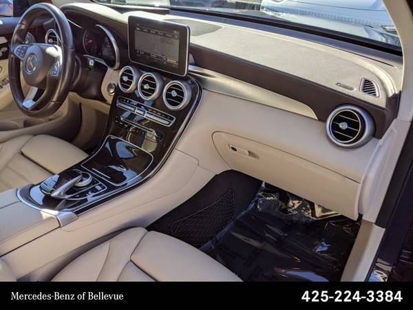 2017 Mercedes-Benz GLC GLC 300 AWD All Wheel Drive SKU:HF120349 -... for sale in Bellevue, WA – photo 22