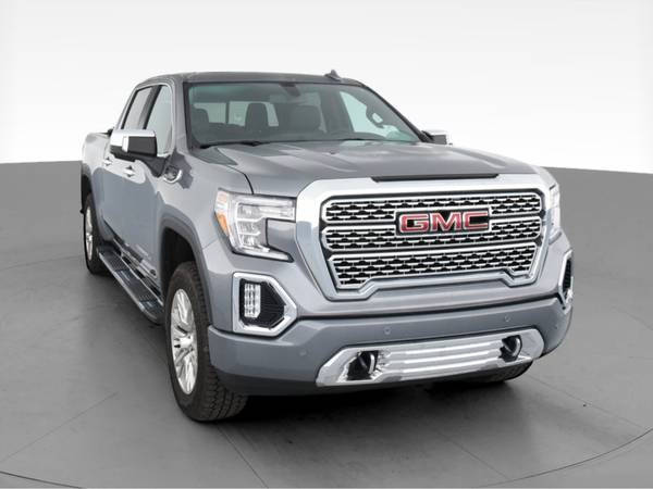2019 GMC Sierra 1500 Crew Cab Denali Pickup 4D 5 3/4 ft pickup Gray... for sale in Akron, OH – photo 16