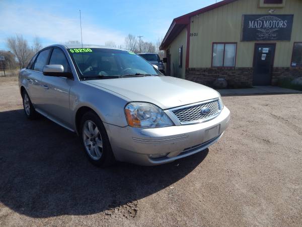 2007 Ford Five Hundred SEL 4dr Sedan - - by dealer for sale in ST Cloud, MN – photo 3