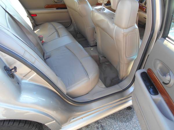 2000 Buick Lesabre Custom - cars & trucks - by dealer - vehicle... for sale in East Windsor, MA – photo 7