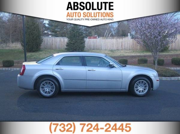 2010 Chrysler 300-Series Touring 4dr Sedan - - by for sale in Hamilton, NY – photo 4