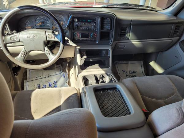 2003 GMC YUKON XL - - by dealer - vehicle automotive for sale in MILWAUKEE WI 53209, WI – photo 19