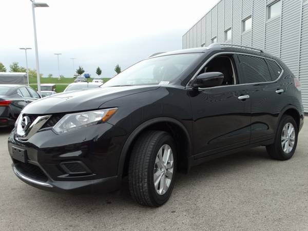 2016 Nissan Rogue SV for sale in Kenosha, WI – photo 5