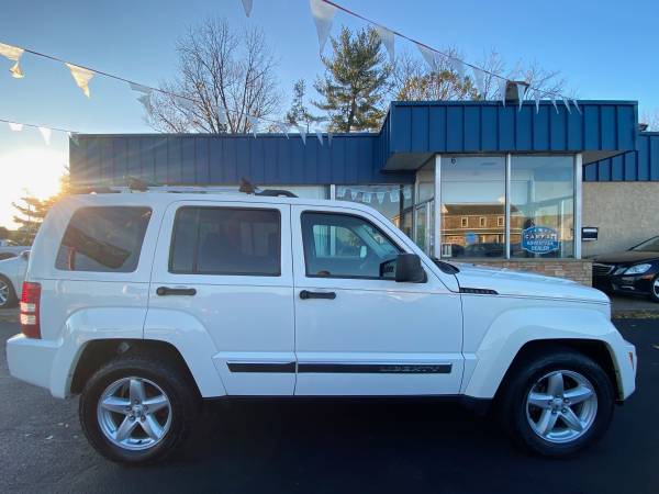 2010 Jeep Liberty LIMITED 4X4 / CLEAN CARFAX **WARRANTY** - cars &... for sale in Feasterville, PA – photo 7