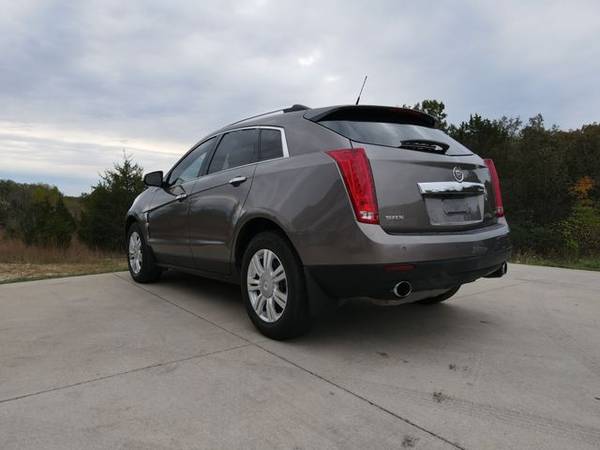 2012 Cadillac SRX Sport Utility 4D FWD V6, Flex Fuel, 3.6 Liter... for sale in Hillsboro, IL – photo 8