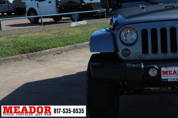 2014 Jeep Wrangler Unlimited Rubicon - Super Savings!! for sale in Burleson, TX – photo 9