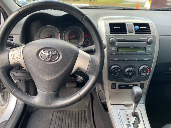 2010 TOYOTA COROLLA S GAS SAVER! SUPER CLEAN! $6000 CASH SALE! for sale in Tallahassee, FL – photo 8
