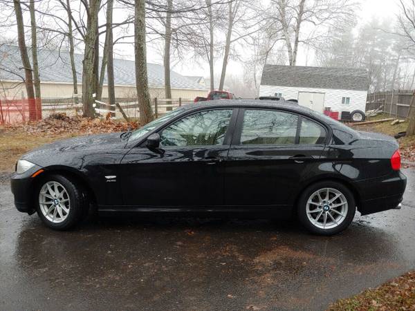 2010 BMW 3 Series 328i XDrive AWD 4dr Sedan - cars & trucks - by... for sale in Derry, NH – photo 2