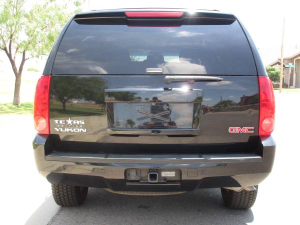 2011 GMC YUKON SLT TEXAS EDITION 4X4! THIRD ROW SEAT! LEATHER! for sale in El Paso, NM – photo 8
