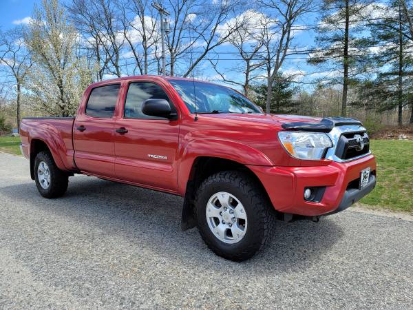 2015 Toyota Tacoma DBL Cab LB - - by dealer - vehicle for sale in Exeter, RI – photo 10