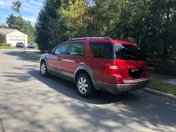 !! 2006 Ford Freestyle, AWD, 3rd Row Seats, *Excellent Condition* !! for sale in Clifton, NY – photo 3