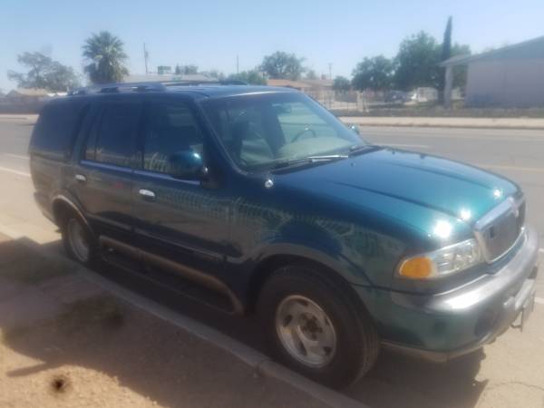 Lincoln navigator 1998 titulo limpio for sale in El Paso, TX – photo 3