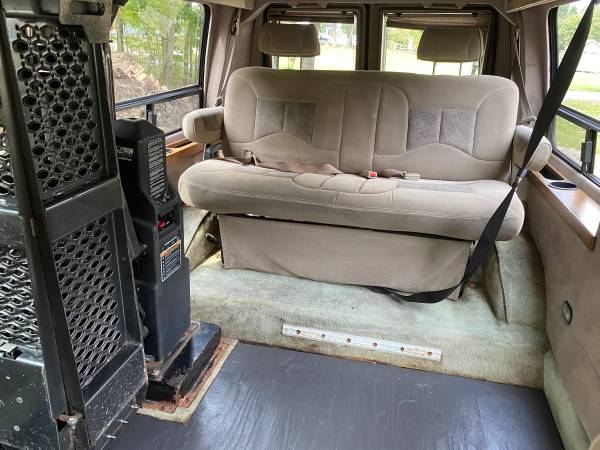 Handicap Ford Van for Sale - cars & trucks - by owner - vehicle... for sale in Troutman, NC – photo 13