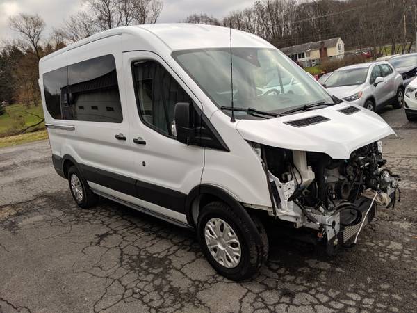 2018 Ford Transit Passenger Wagon T-150 130 Med Roof XL Sliding RH for sale in Darlington, PA – photo 8