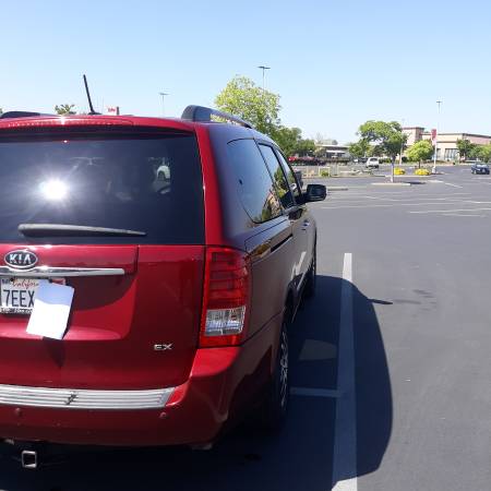 2012 Kia Sedona EX mini van minivan for sale in Chico, CA – photo 18