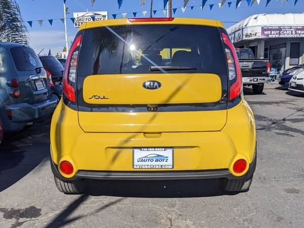 2014 Kia Soul ! Wagon 4D - cars & trucks - by dealer - vehicle... for sale in Garden Grove, CA – photo 4