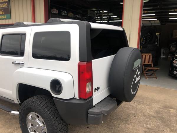 2009 HUMMER H3 Base - cars & trucks - by dealer - vehicle automotive... for sale in Cleveland, SC – photo 13