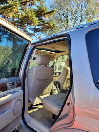 2004 lincoln navigator - cars & trucks - by owner - vehicle... for sale in Belton, SC – photo 5
