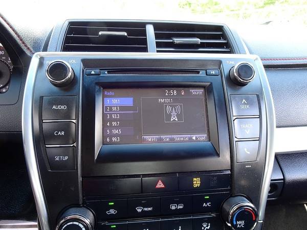 Toyota Camry SE Bluetooth Rear Camera Leather Package Low Miles NICE for sale in Wilmington, NC – photo 10