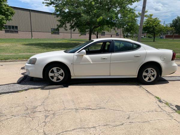 2006 PONTIAC GR PRIX ***ONE OWNER**** - cars & trucks - by dealer -... for sale in EUCLID, OH – photo 5