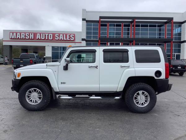 Loaded! 2006 Hummer H3! Accident Free! - - by dealer for sale in Ortonville, MI – photo 2