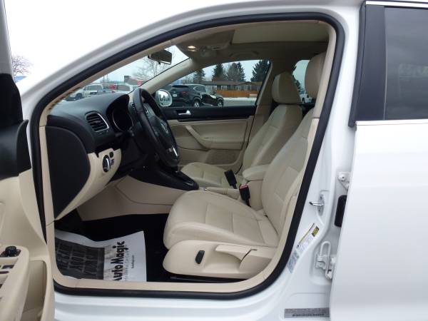 2011 Volkswagen Jetta TDI Wagon 85, 000 Miles Heated Seats - cars & for sale in Bozeman, MT – photo 9