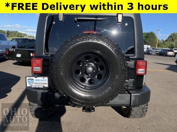 2013 Jeep Wrangler Unlimited Unlimited Rubicon 4x4 LIFTED 6-Speed V6... for sale in Canton, WV – photo 8