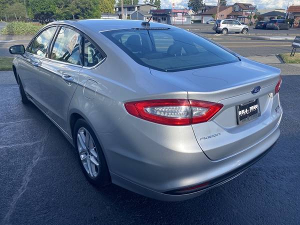 2016 Ford Fusion SE - cars & trucks - by dealer - vehicle automotive... for sale in Auburn, WA – photo 4