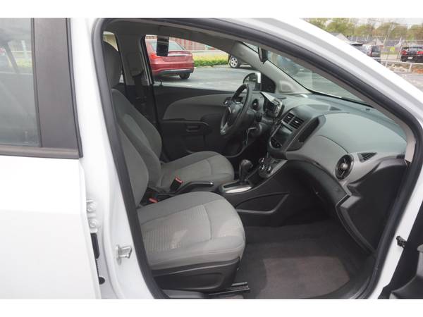 2013 Chevrolet Chevy Sonic 4dr Sdn Auto LS - - by for sale in Knoxville, TN – photo 16