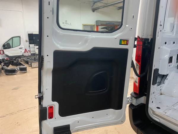2019 Ford Transit T-250 Cargo Van MEDIUM ROOF LONG WHEEL BASE for sale in Swartz Creek,MI, MI – photo 11