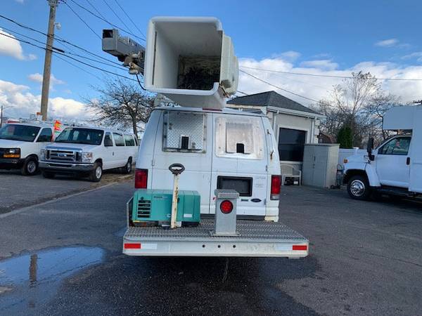 2012 Ford E-350 VERSALIFT 34 FOOT BUCKET VAN SEVERAL I - cars & for sale in Massapequa, MA – photo 22